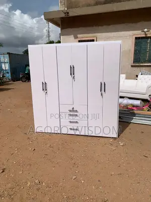 It's Available Wardrobe