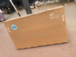 Level Up With Samsung 55 QLED Smart TV