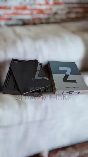 New Samsung Galaxy Z Fold 3 256 GB Black