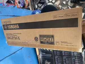 YAMAHA MGP16 16channel Mixer