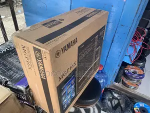 YAMAHA MGP16 16channel Mixer