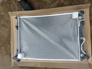 Kia Sportage Radiator/Water Tank 2014 2015 2016
