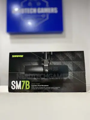 Shure Sm7b Vocal Dynamic Microphone Broadcast, - Black
