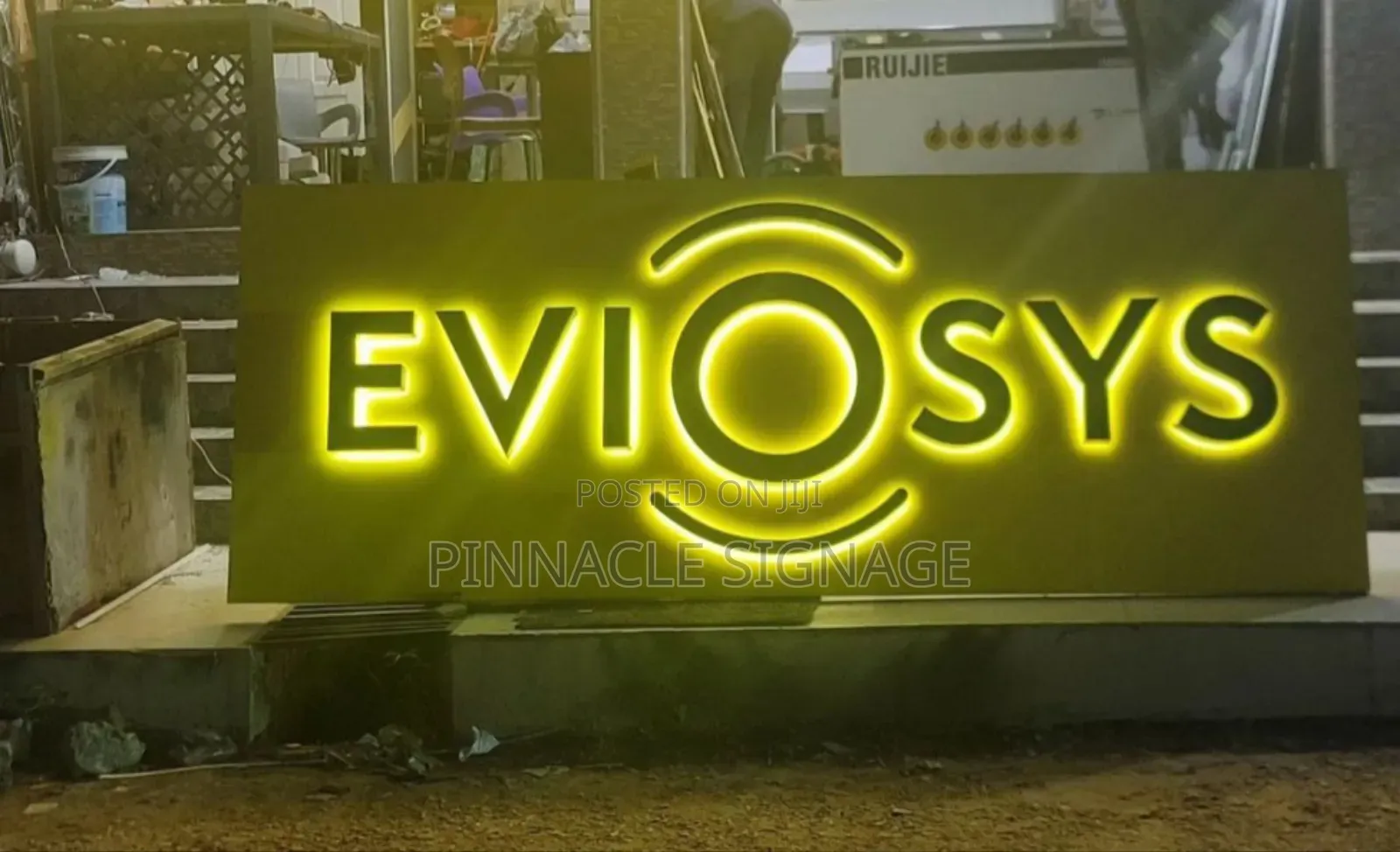 Setting the Standard in 3D Signage. Pinnacle Leads the Way.