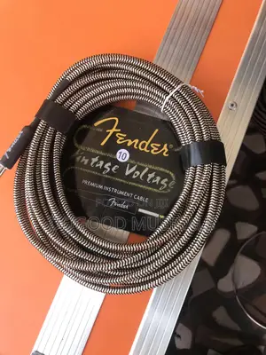 FENDER Jack To Jack 10m Cable