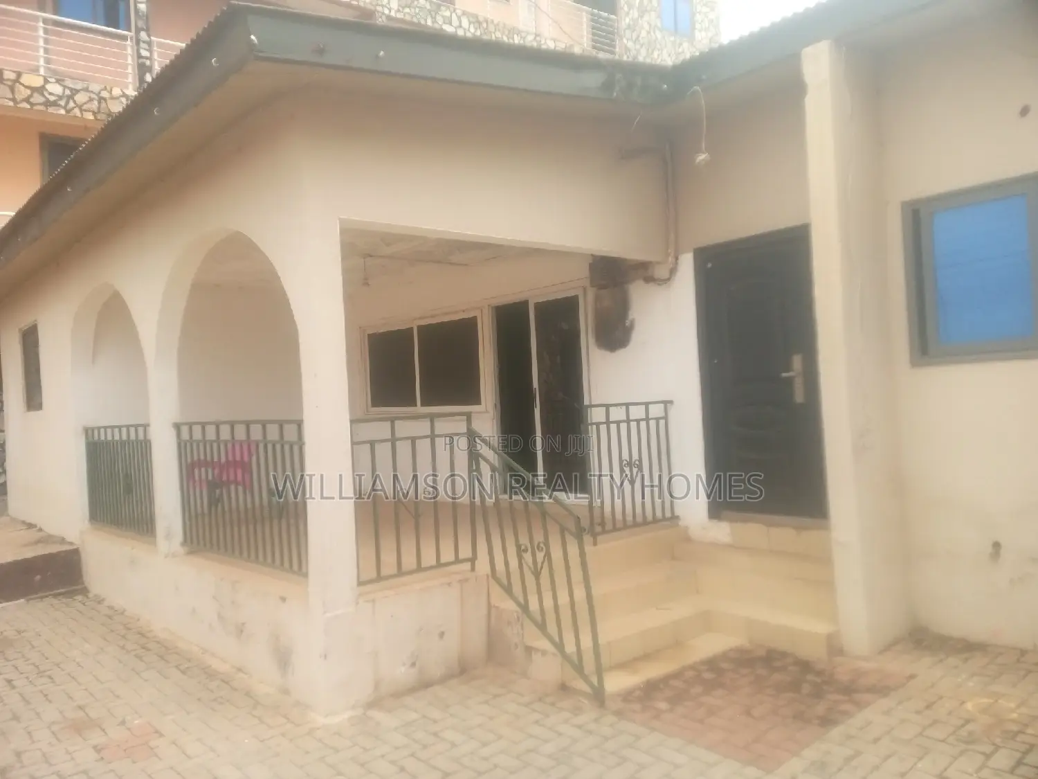 3bdrm Apartment in Devtraco Estate Road, Spintex for rent