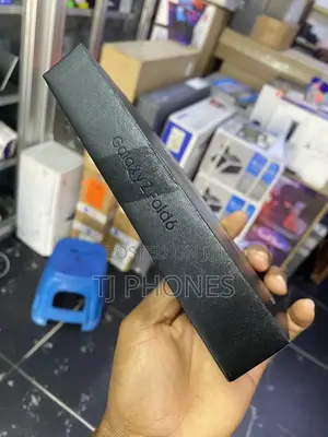 New Samsung Galaxy Z Fold6 256 GB Silver
