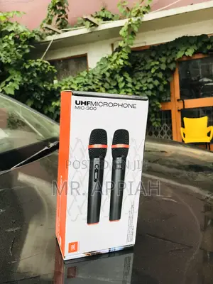 Sleek JBL Wireless Microphone Set(Black).