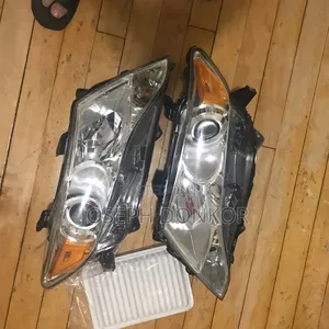 Venza Headlight 2009,2010,2011,2012,2013,2014,2015,2016