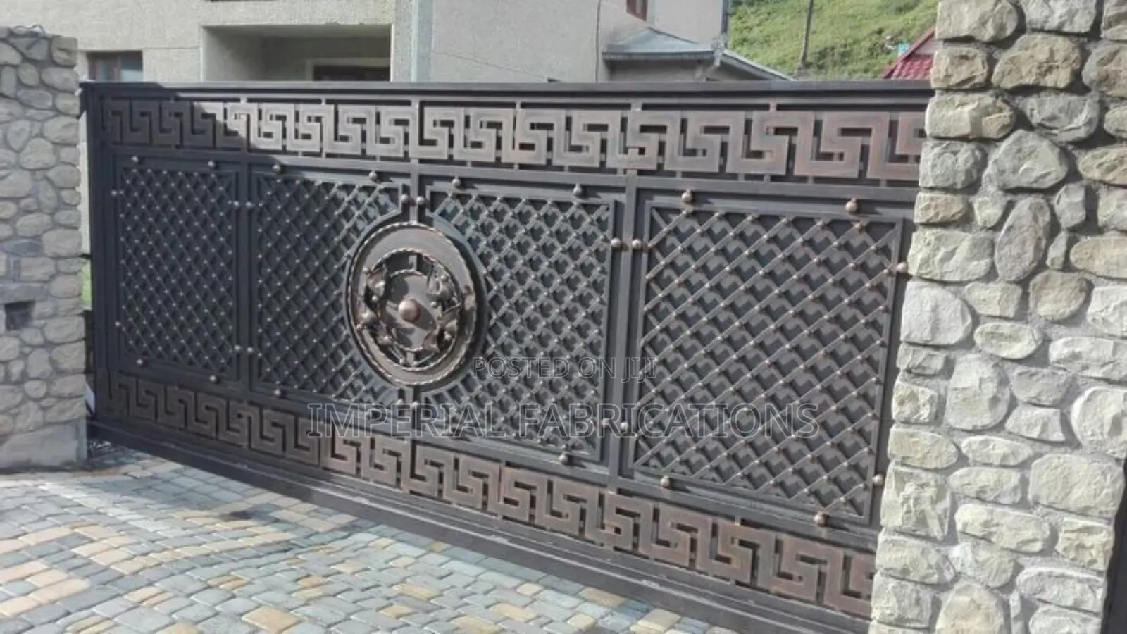 Metal Gate