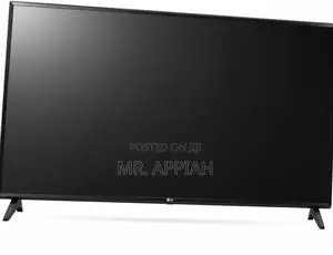 Sleek Designed LG 32LM550 32 Inch HD Television.