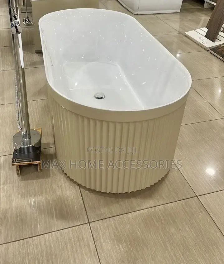 Lined Bath Tub
