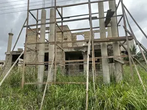 5bdrm House in Kotwi, Kumasi Metropolitan for sale