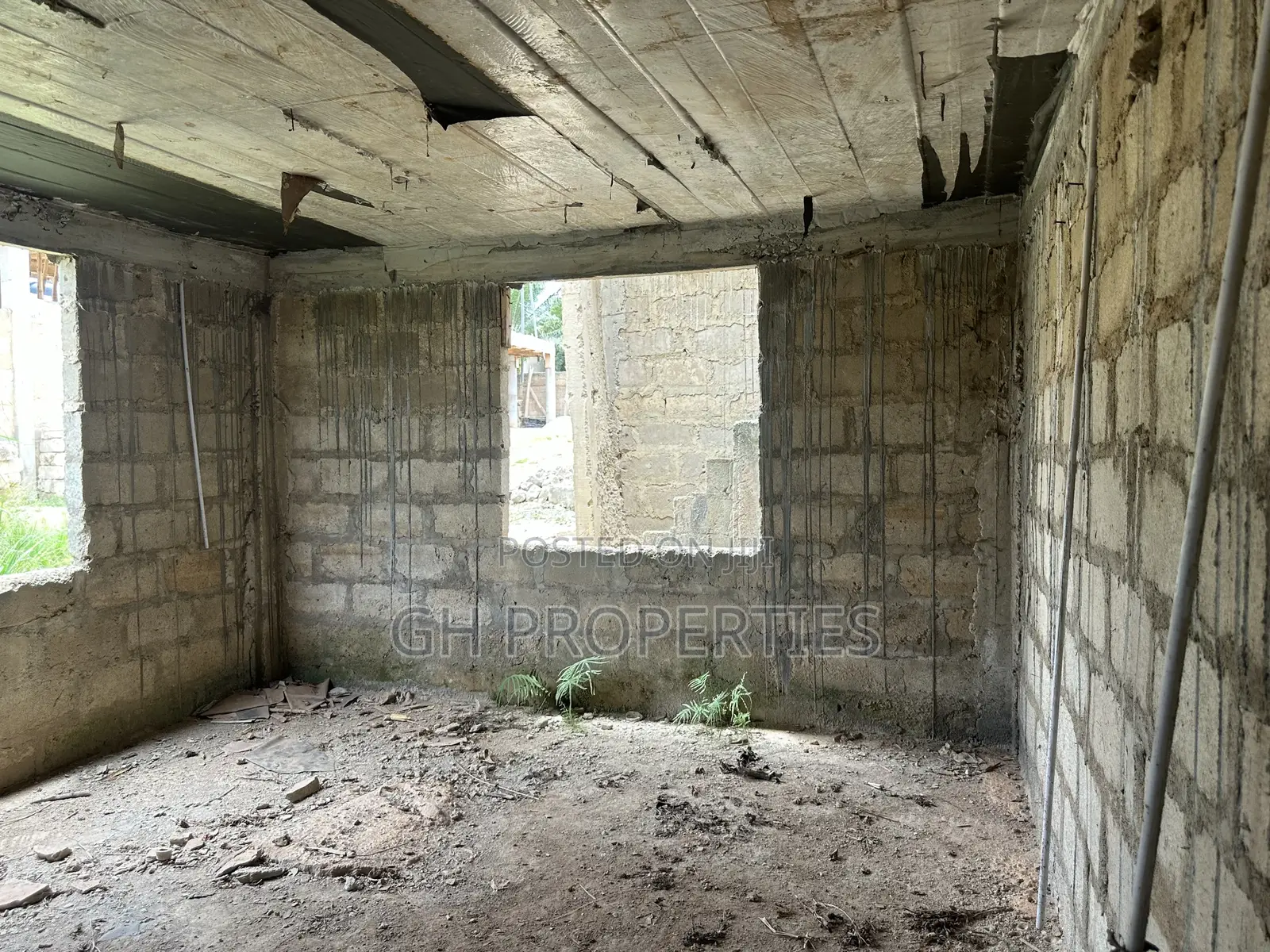 5bdrm House in Kotwi, Kumasi Metropolitan for sale