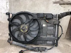 Mini Cooper R50 Radiator 2007 Available