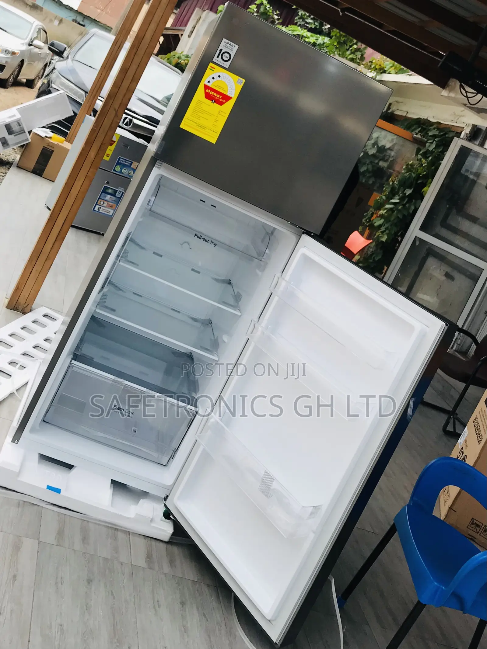 Fast Cooling LG Gray Doubledoor Topfreezer GN-B312PLGB 