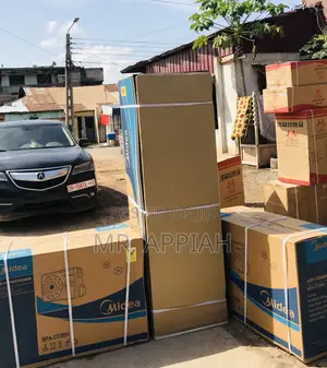 Super Cooling Midea 2.5hp Floor Standing Electric Ac.