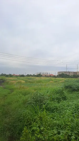 14 Acres Walled Lite Industrial Land