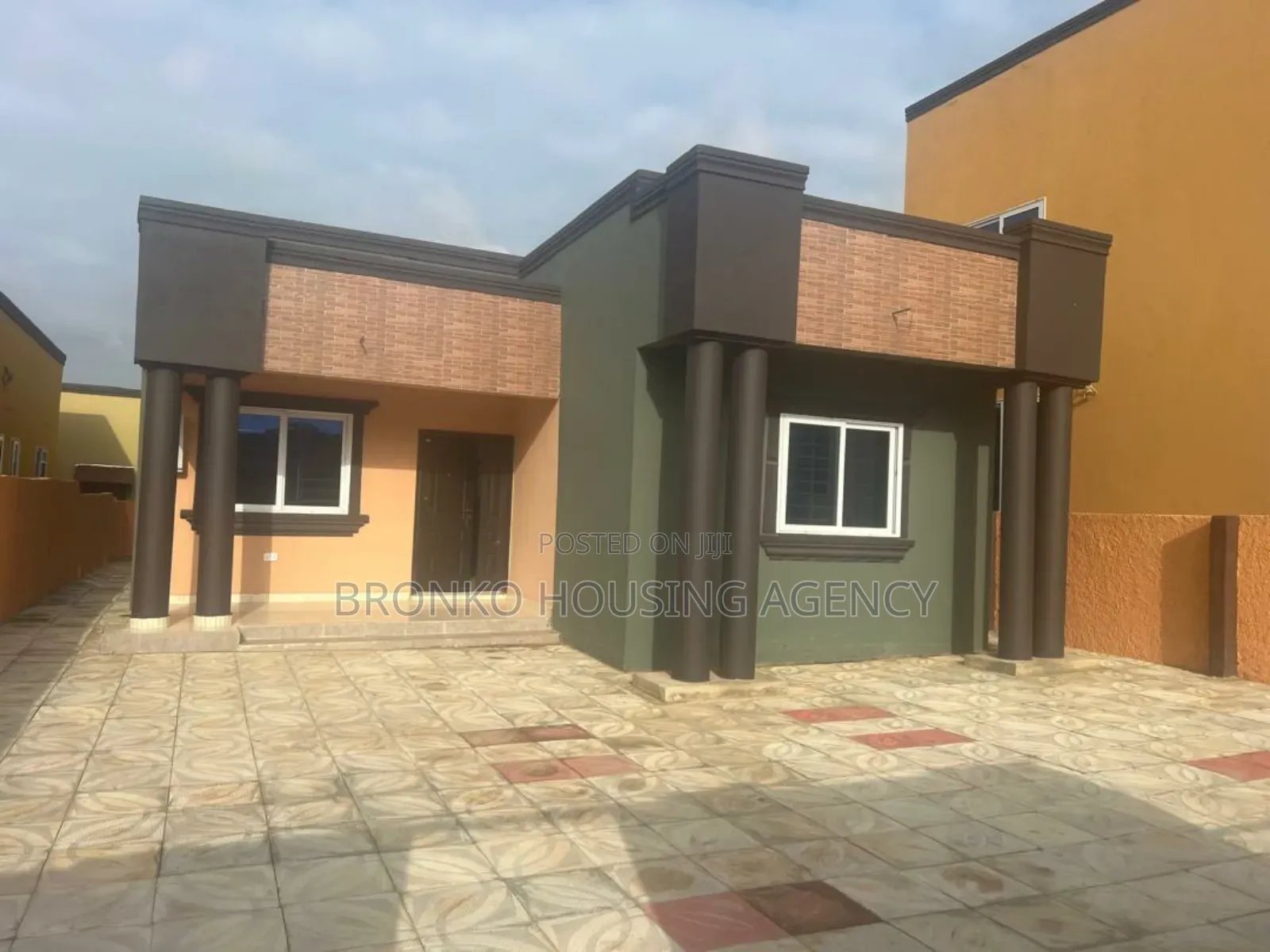 3bdrm House in Bronko Housing, Spintex for sale