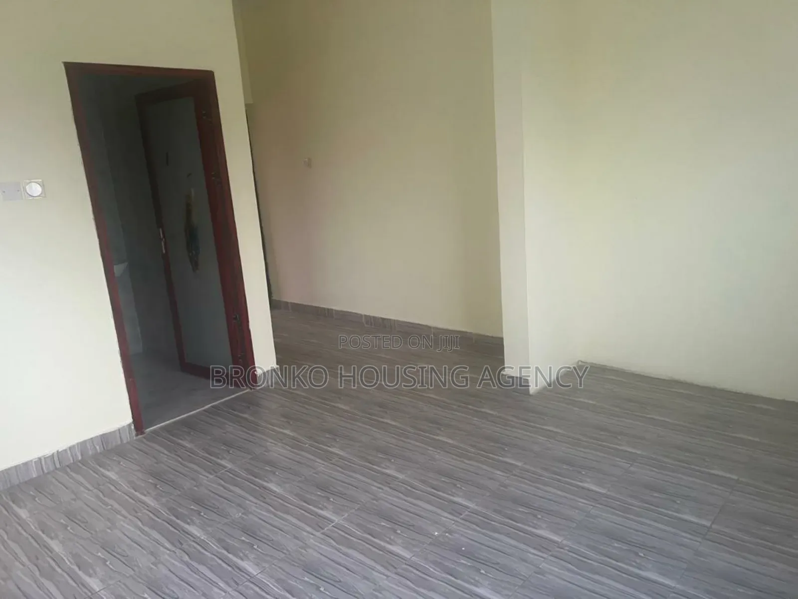 3bdrm House in Bronko Housing, Spintex for sale
