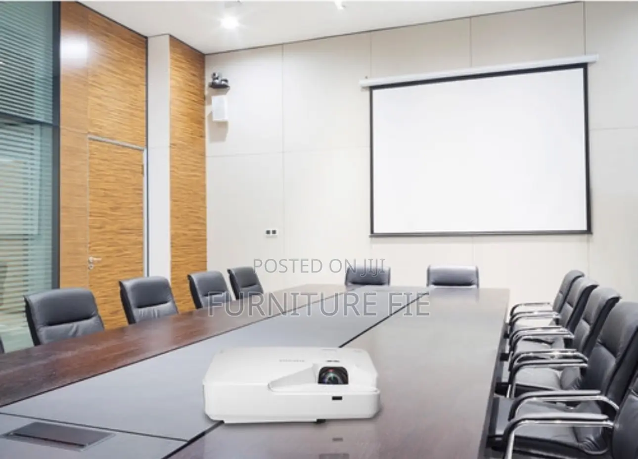 Ricoh PJ WXL4540 Projector From USA