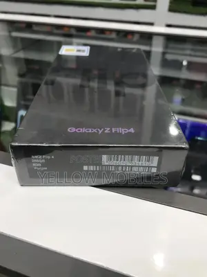 New Samsung Galaxy Z Flip4 256 GB Purple