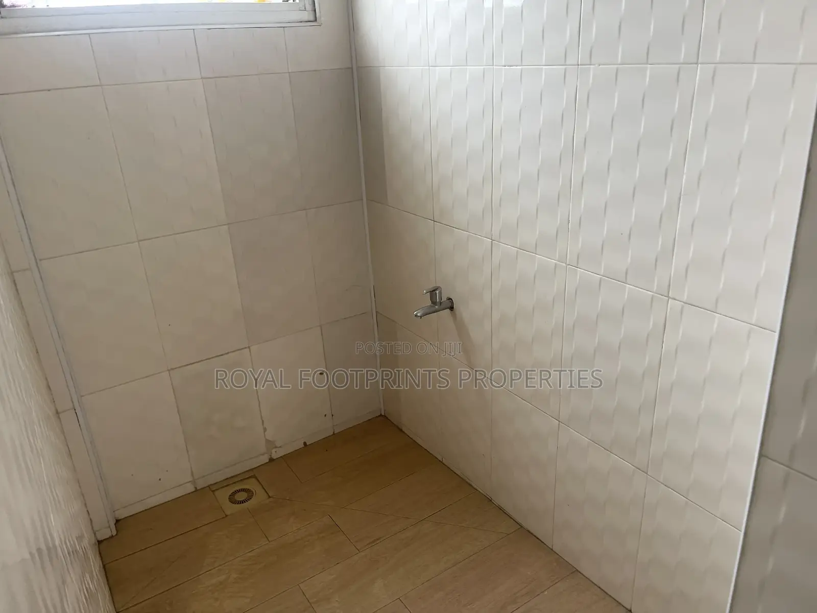 2bdrm Apartment in Royal Footprints, Adenta for rent