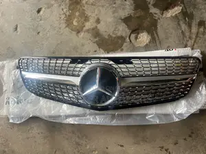 Mercedes Benz W204 C250 Front Shells/Grille
