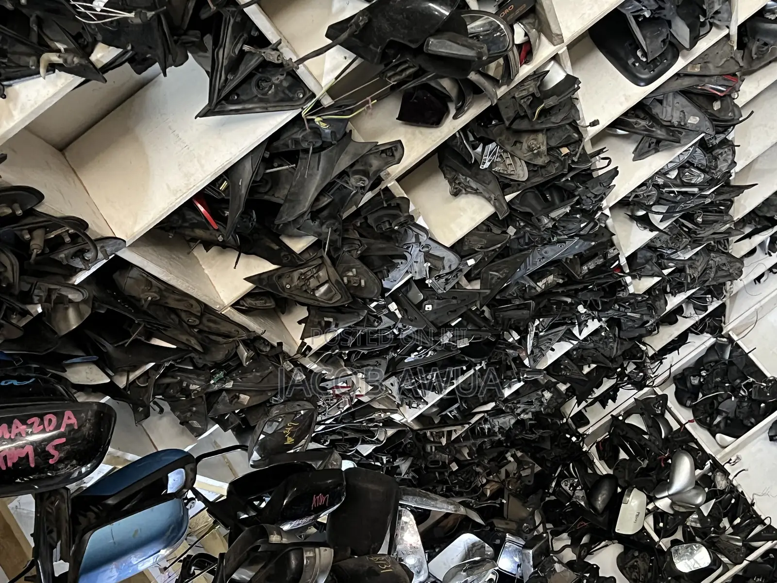 Mirrors for Different Type of Cars- Available Now 