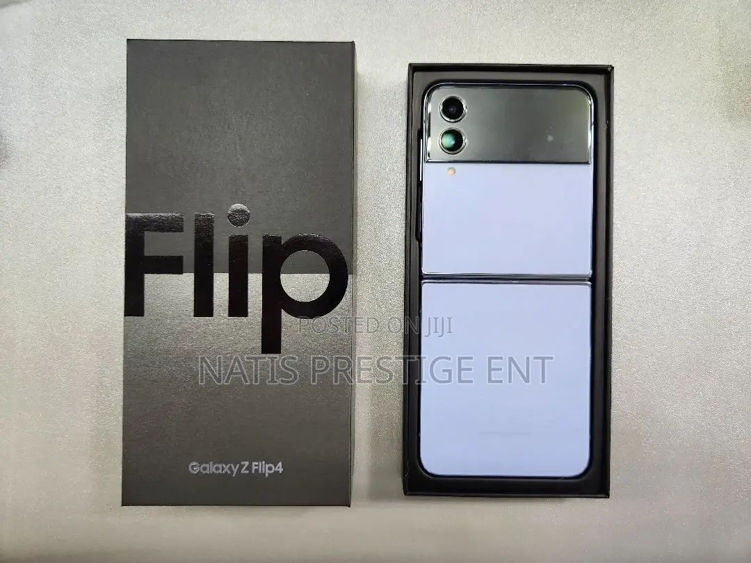 New Samsung Galaxy Z Flip4 256 GB Purple