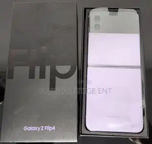 New Samsung Galaxy Z Flip4 128 GB Black