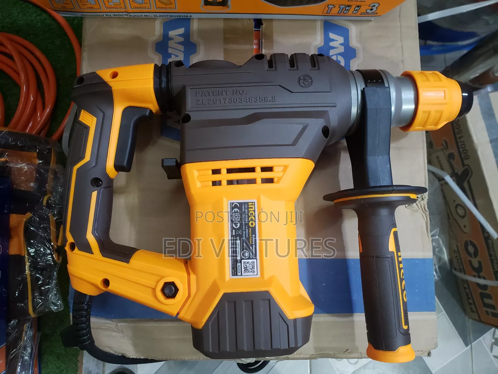 Ingco 1500 W Rotary Hammer