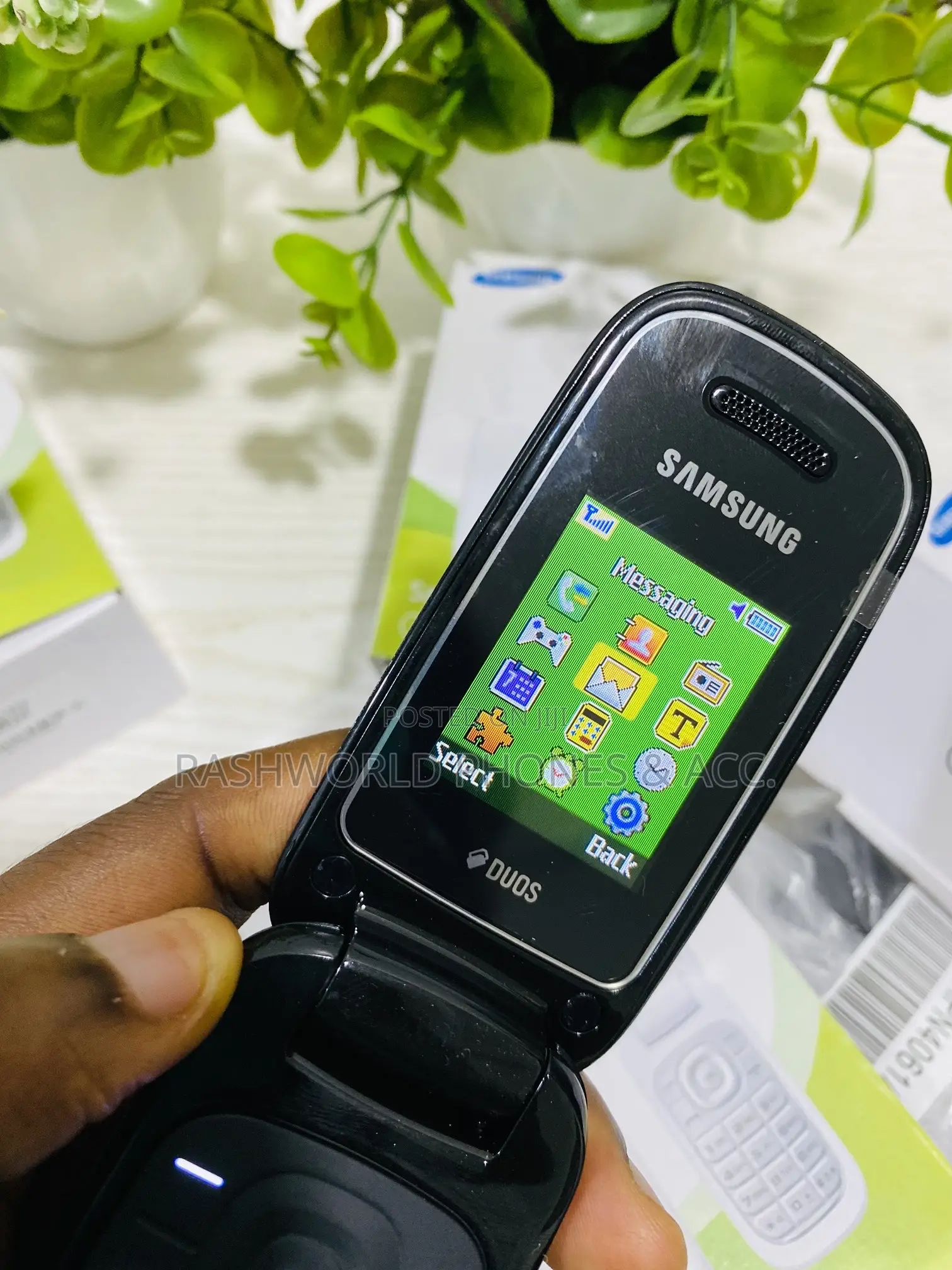 New Samsung GT-E1080 Black