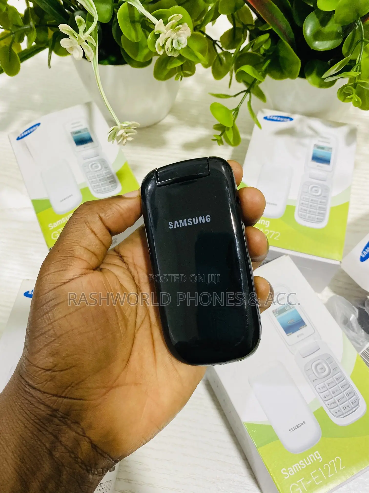 New Samsung GT-E1080 Black