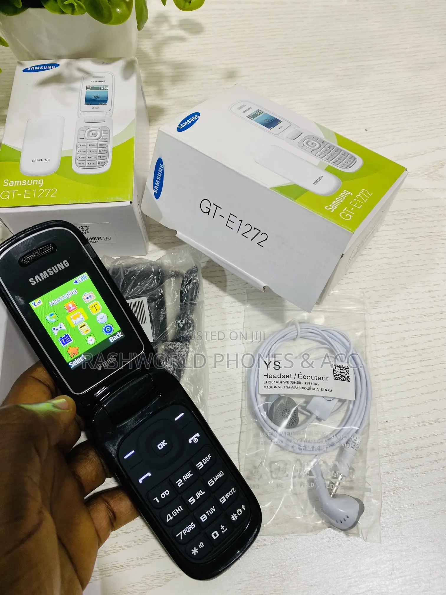 New Samsung GT-E1080 Black