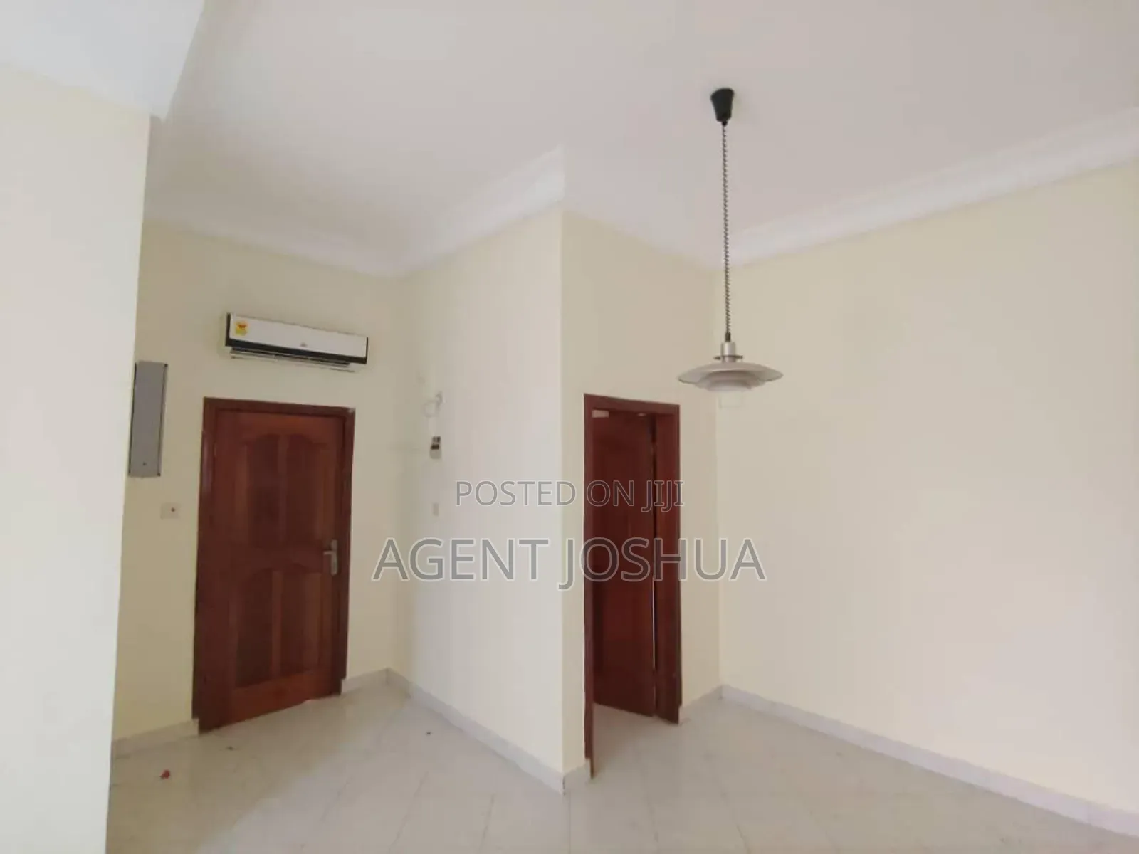 3bdrm House in Manet Viile Estate, Airport Residential Area for sale