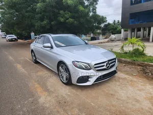 Mercedes-Benz E300 4Matic AWD Sedan (2.0L 4cyl 9A) 2017 Silver