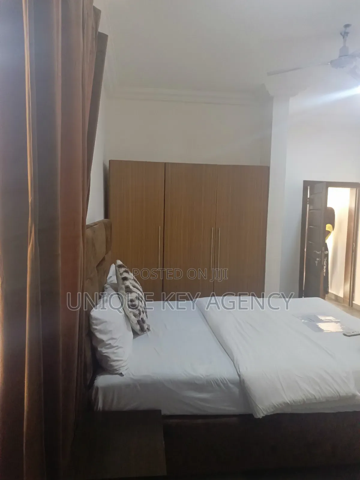 Furnished 1bdrm Apartment in Unique Key Agency, A&C Mall Area for rent