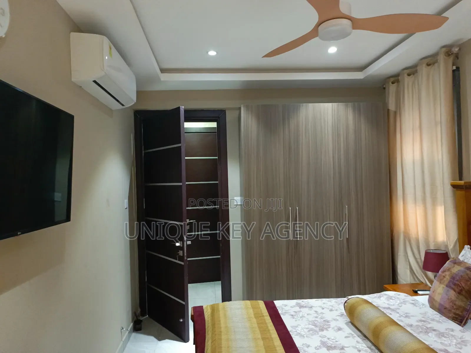 Furnished 1bdrm Apartment in Unique Key Agency, A&C Mall Area for rent