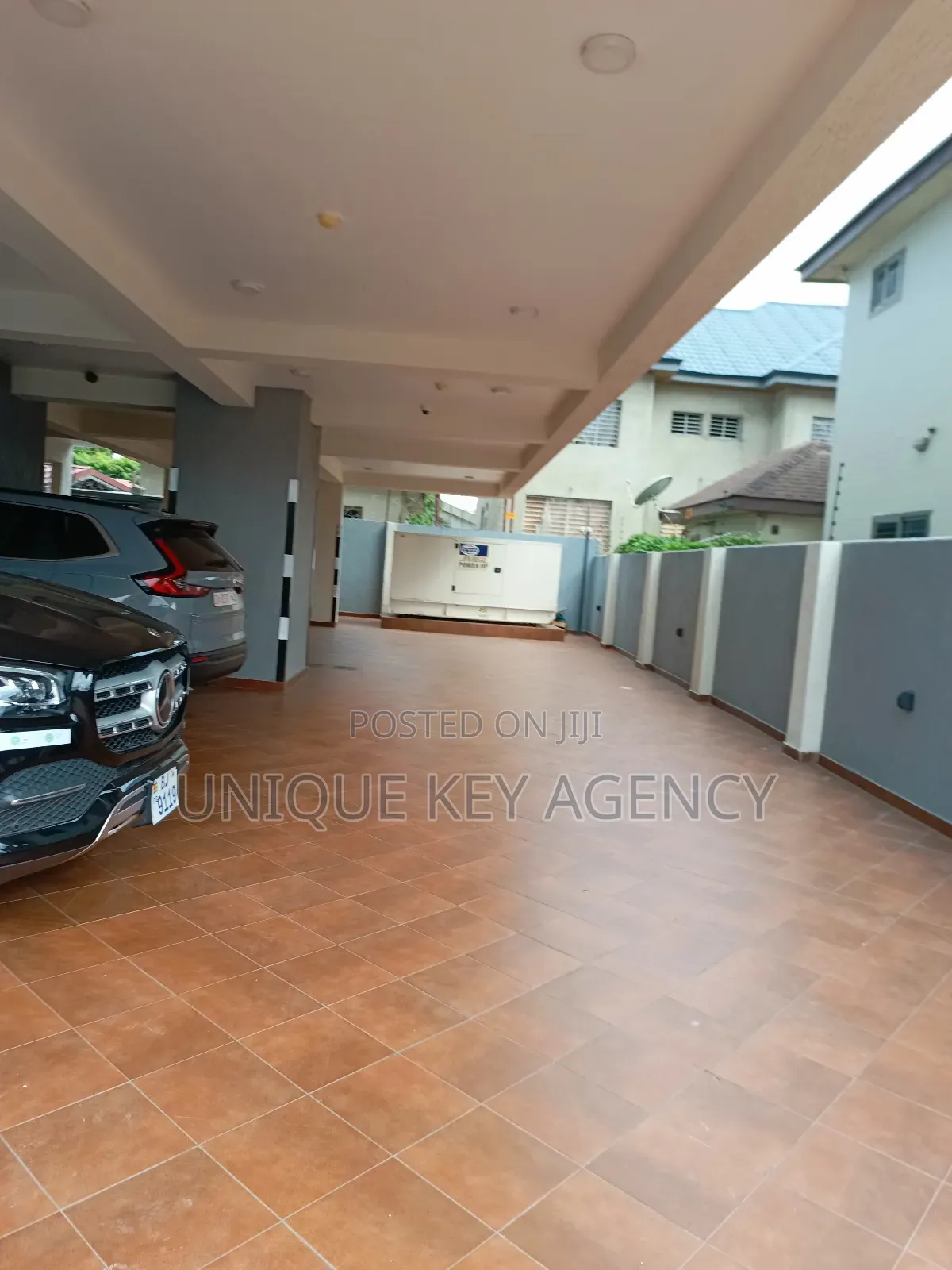 Furnished 1bdrm Apartment in Unique Key Agency, A&C Mall Area for rent