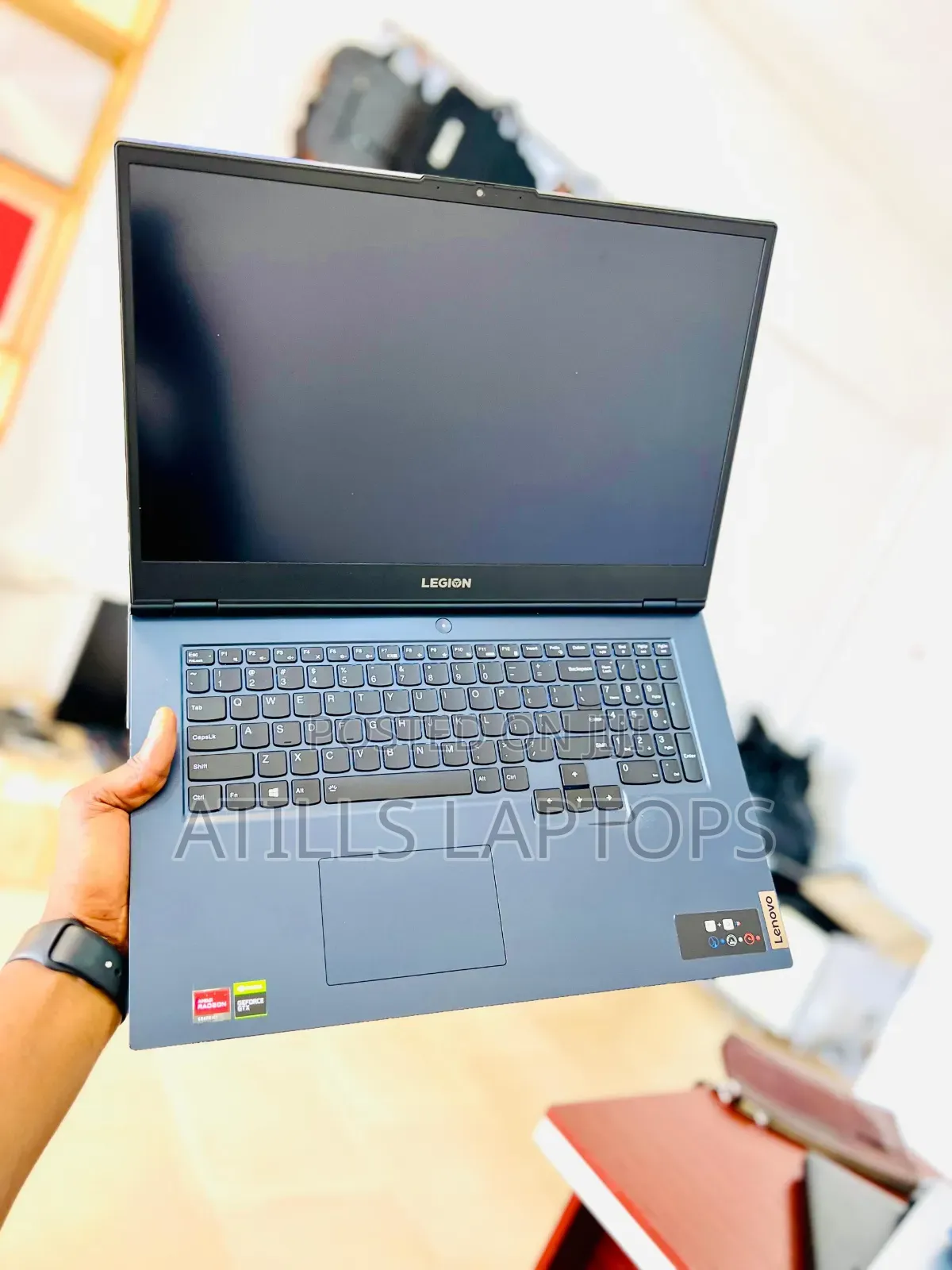 Laptop Lenovo Legion 5 16GB AMD Ryzen 5 SSHD+SSD 1.5T