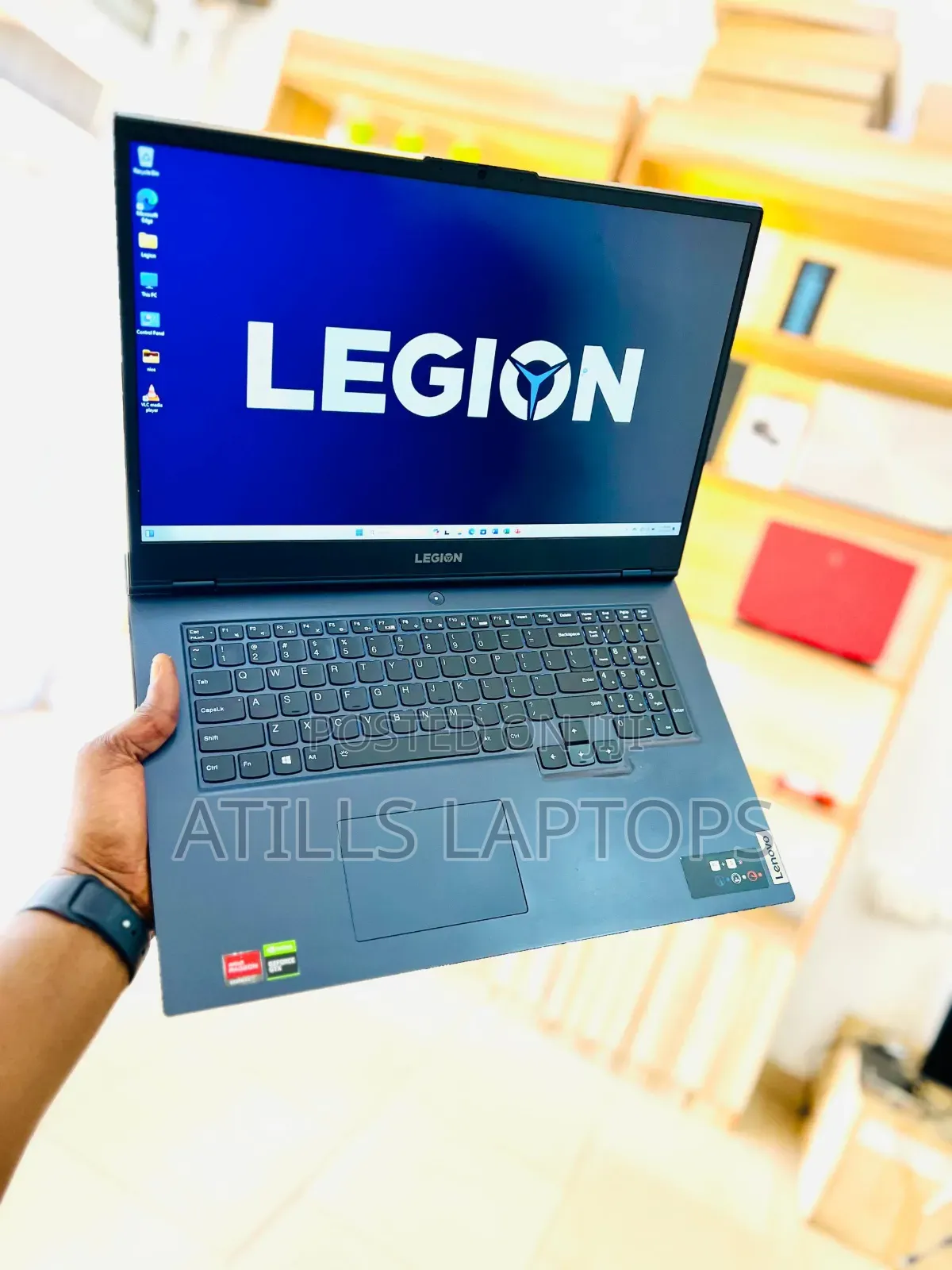 Laptop Lenovo Legion 5 16GB AMD Ryzen 5 SSHD+SSD 1.5T
