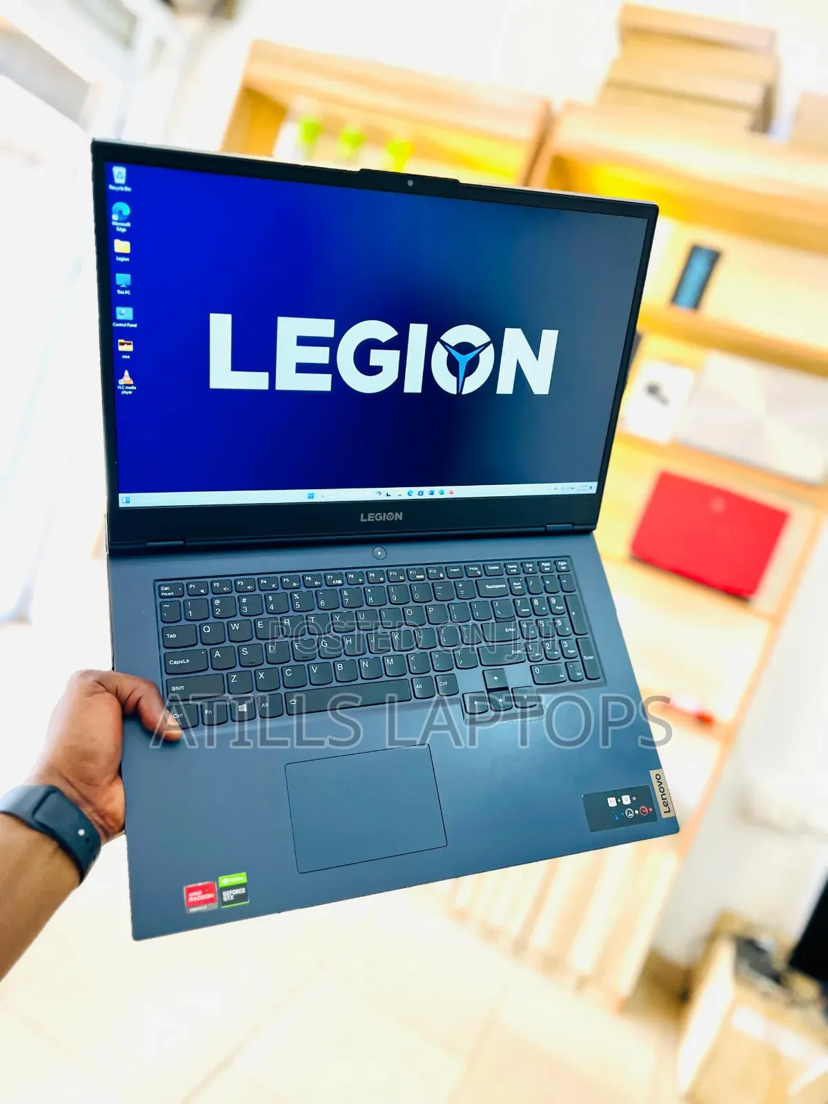 Laptop Lenovo Legion 5 16GB AMD Ryzen 5 SSHD+SSD 1.5T