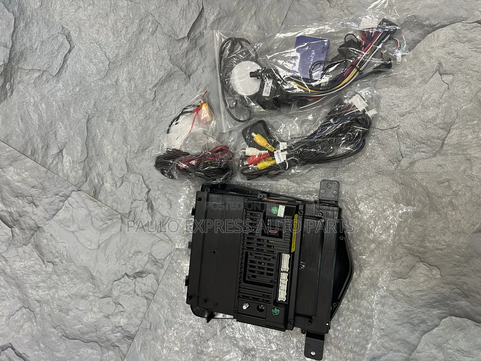 Genuine Original Android DVD Screen With a Reverse Camera