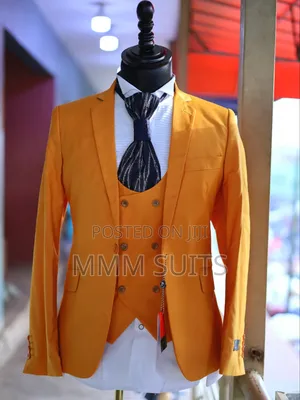 Quality 3-piece Official Men Suit In Gold Colour