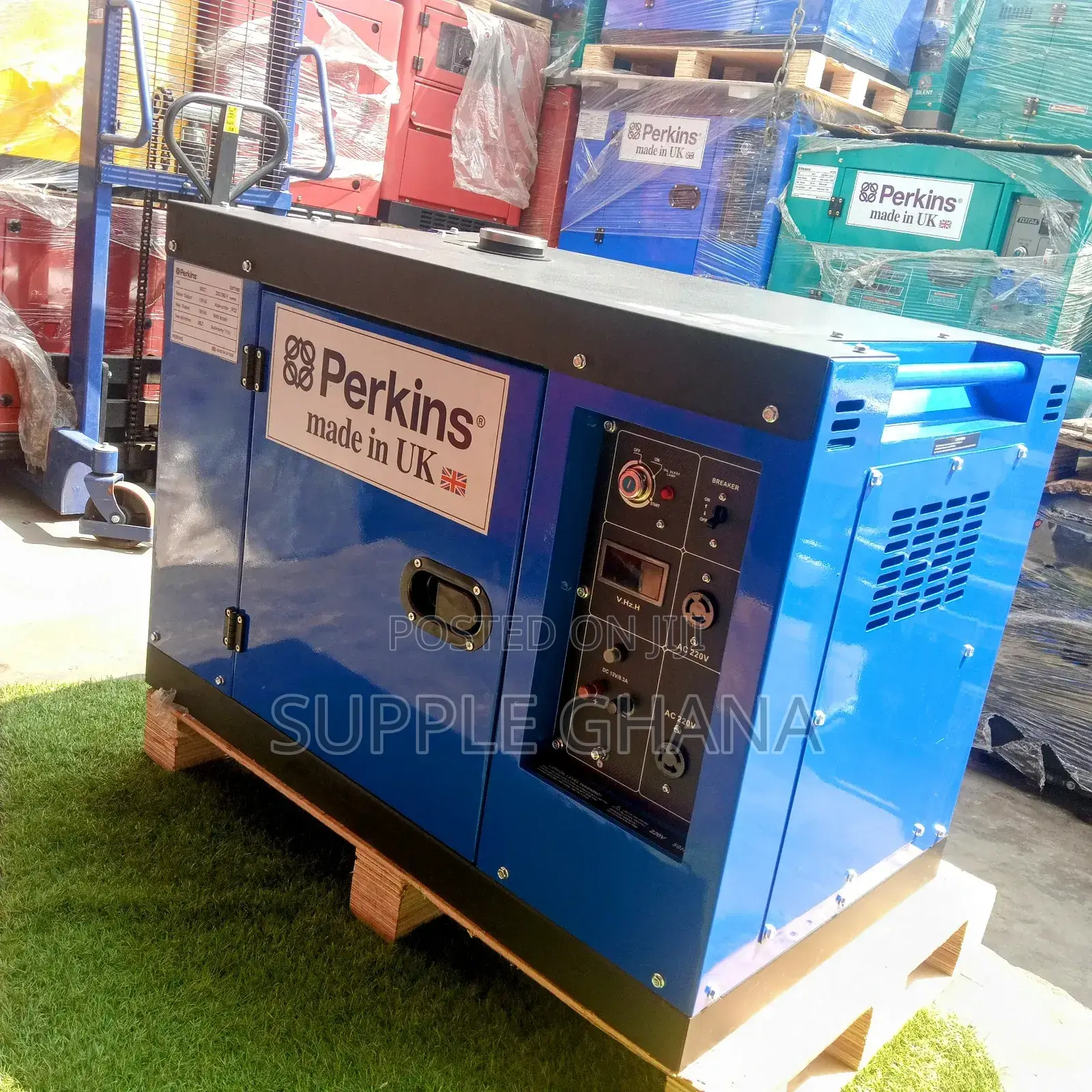 Standard 15kva 16500watt Perkins Diesel Generator Hard Body