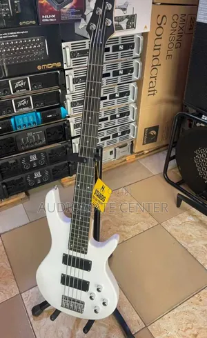 Ibanez Soundgear Guiter
