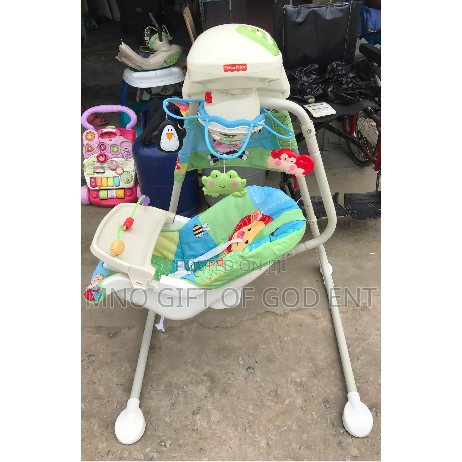 Fisher-Price Cradle 'N Swing Baby Swing