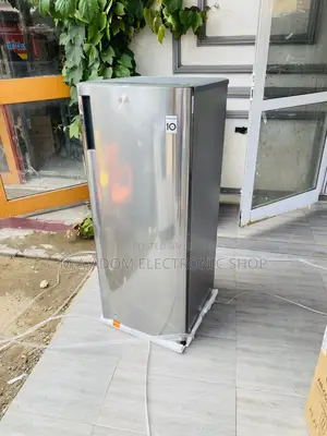 Affordable LG 199ltr GN-Y331SLS Single Door Electric Fridge.