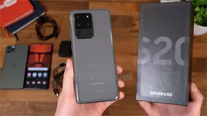 New Samsung Galaxy S20 Ultra 5G 128 GB Black